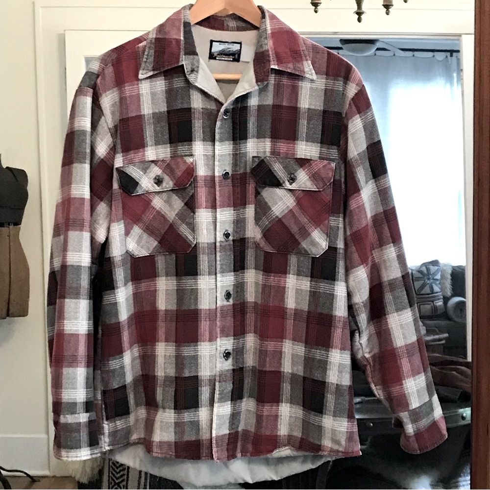 VINTAGE FIELDMASTER Plaid Quilted Flannel Mens Size  (15-15 1/2) Medium